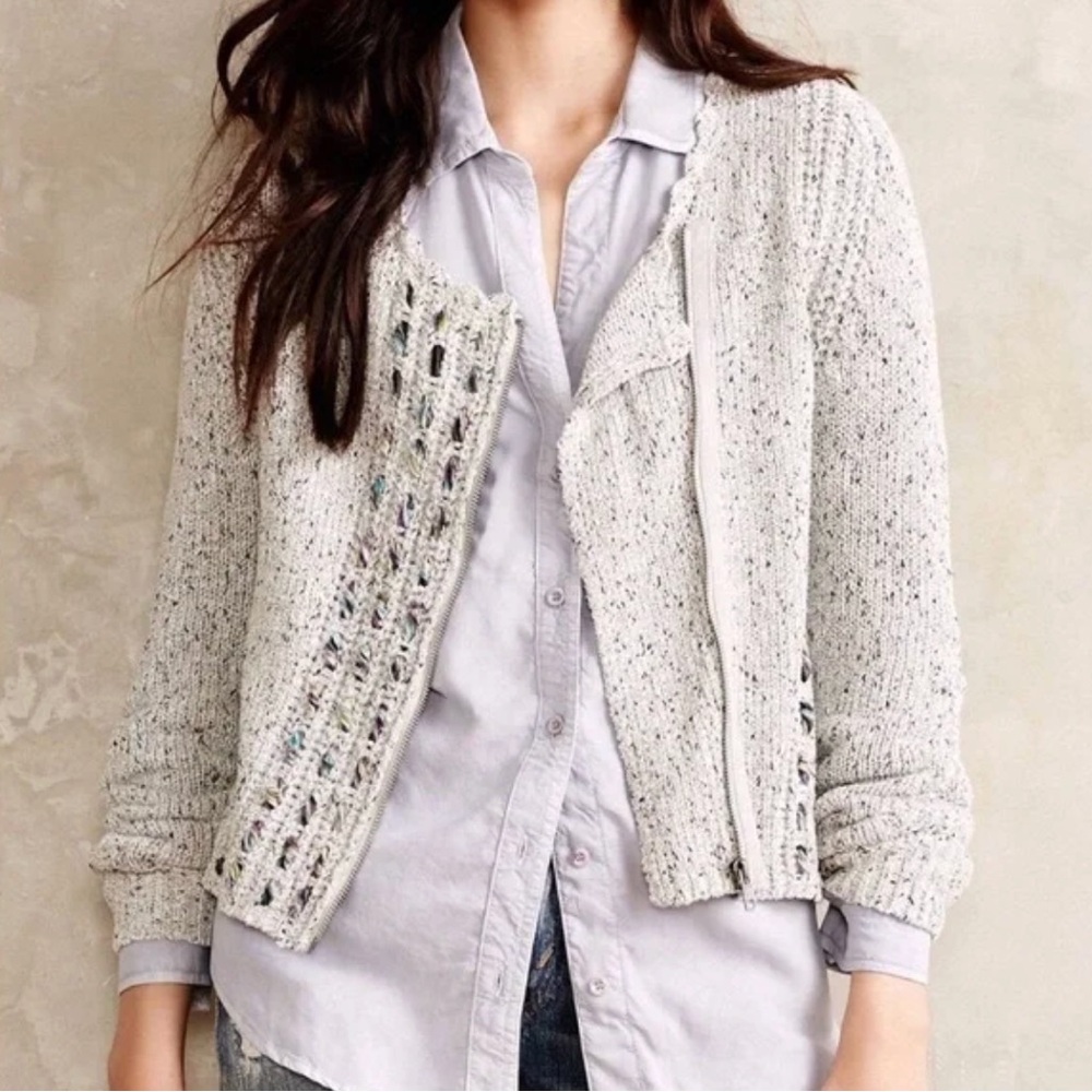 Chic Speckled Cardigan in Light Gray